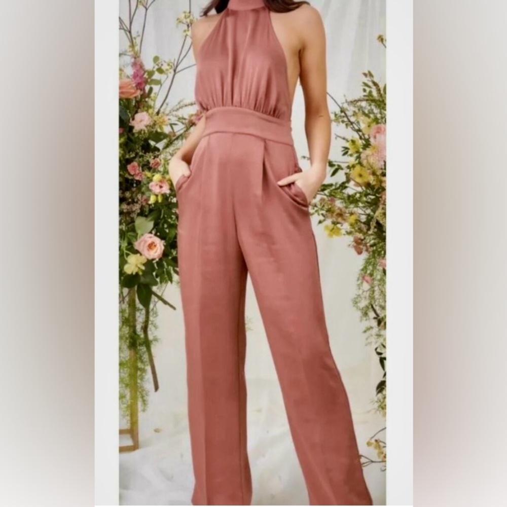 Kittenish Dolly jumper in Dusty Rose.  Size Medium.